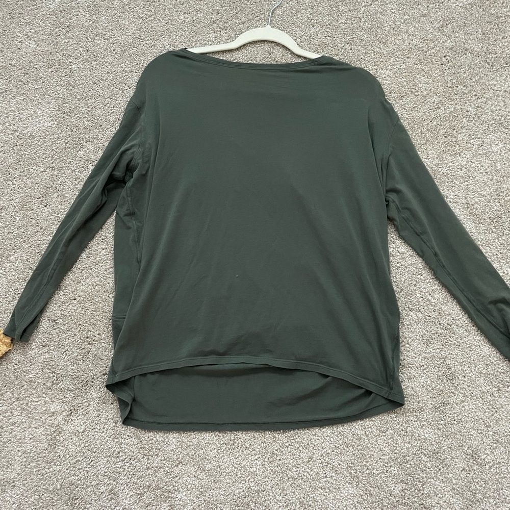 Lululemon Long Sleeve Tee